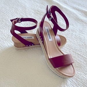 Steve Madden platform sandals